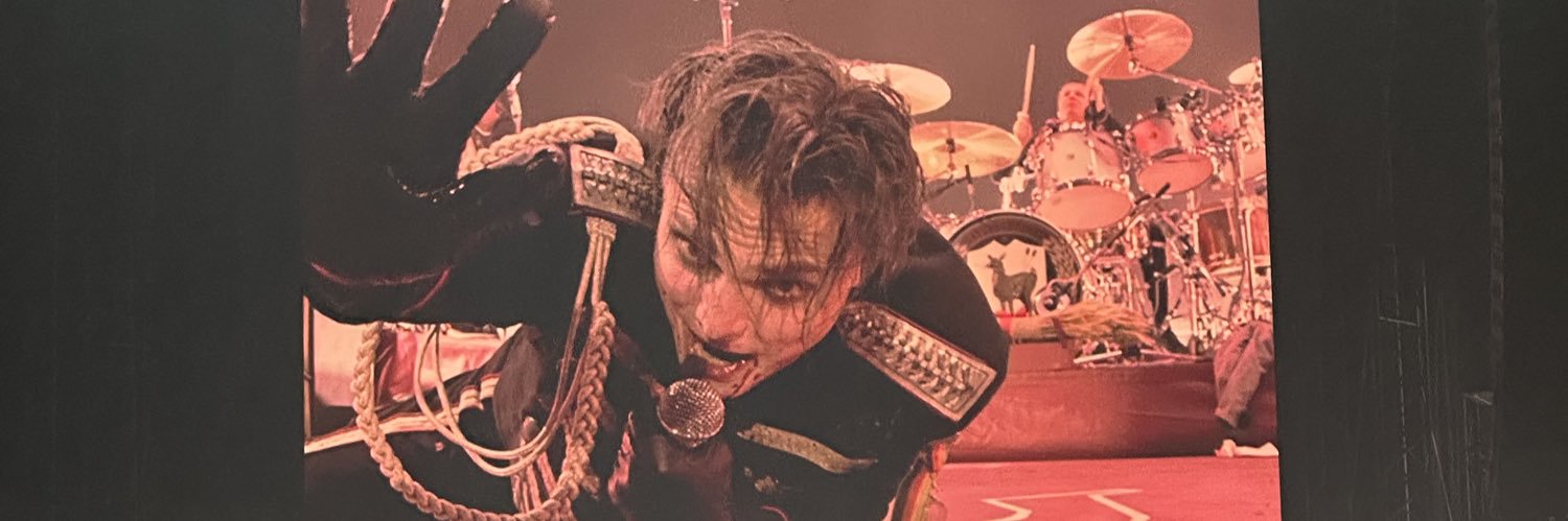 sheynamakes's profile banner image