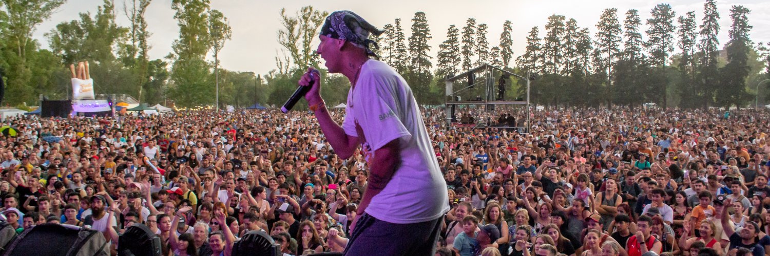 Favez__'s profile banner image