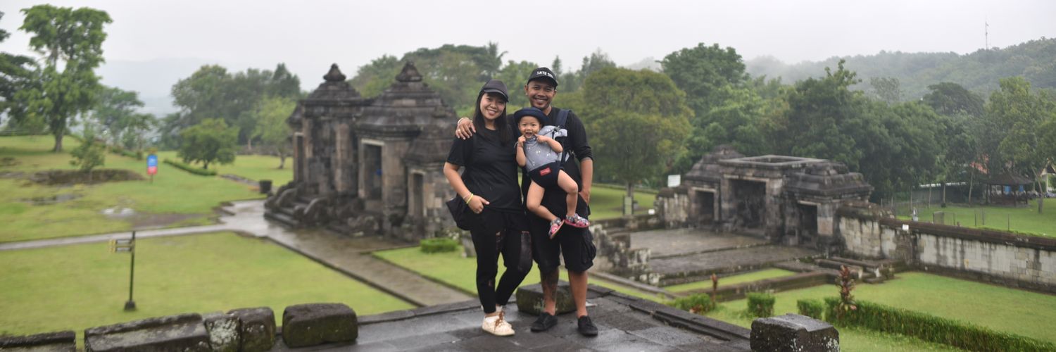 famelia93's profile banner image