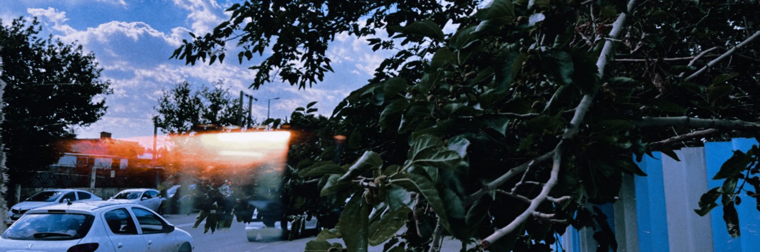 rεζα πι | dαίΙy's banner