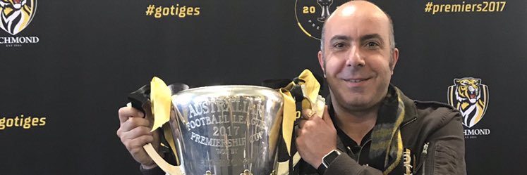 rregodeiro's profile banner image