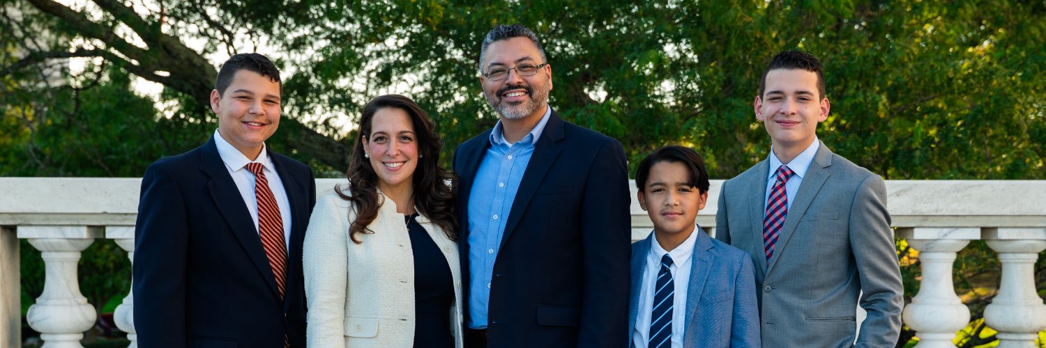 Senator Jessica de la Cruz banner