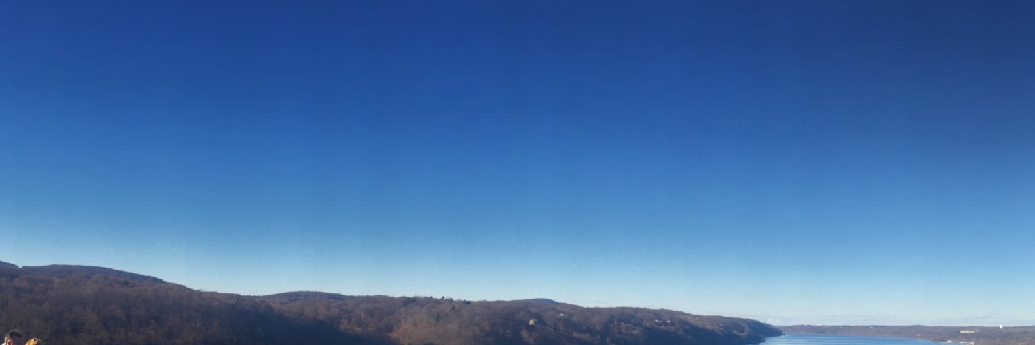 pazcur's profile banner image
