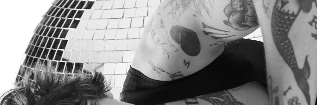 louechip's profile banner image