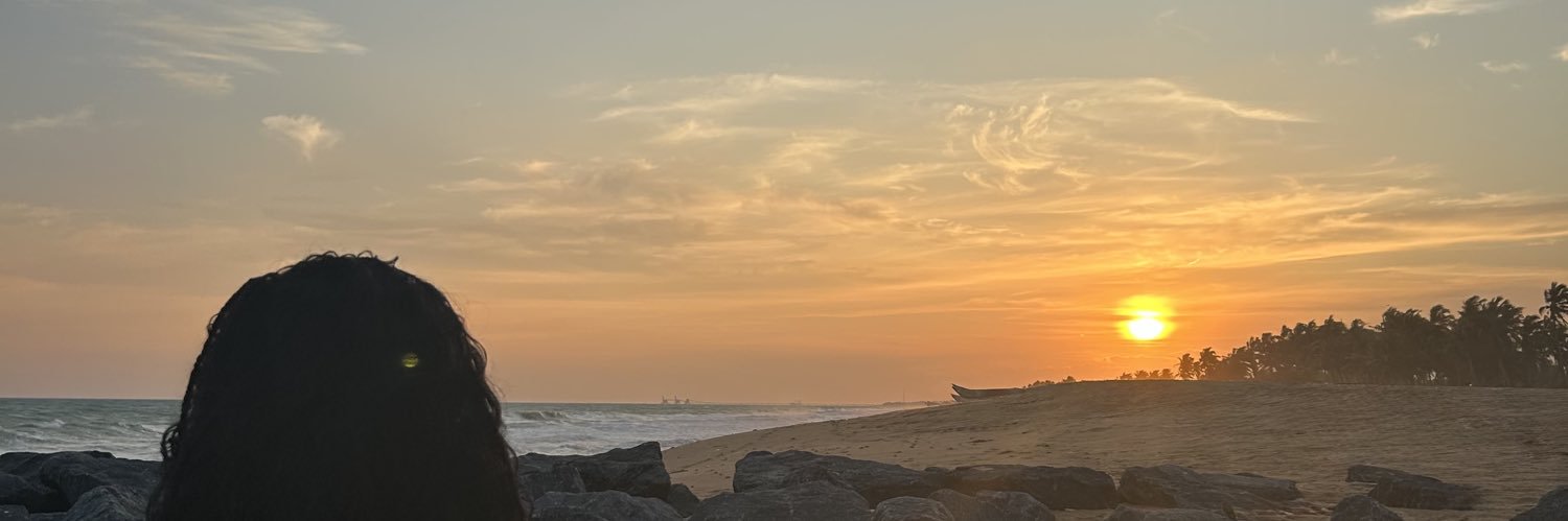 helenukoh's profile banner image