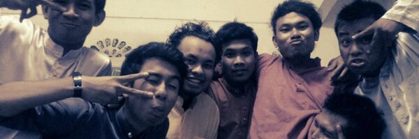 apiqsyazwan Profile Banner