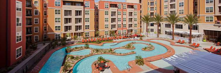 District On Apache banner