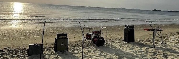 deepulangin's profile banner image