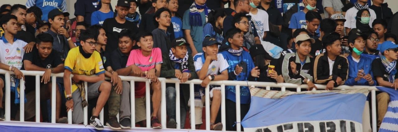 buruh lokal banner