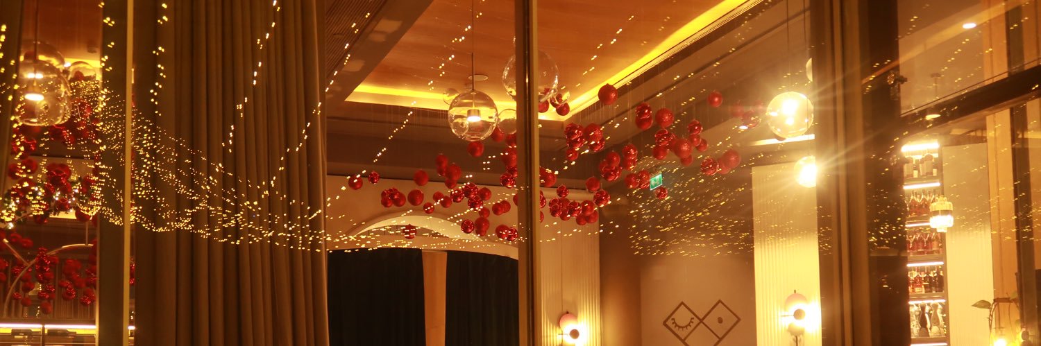 zarah🌹's banner