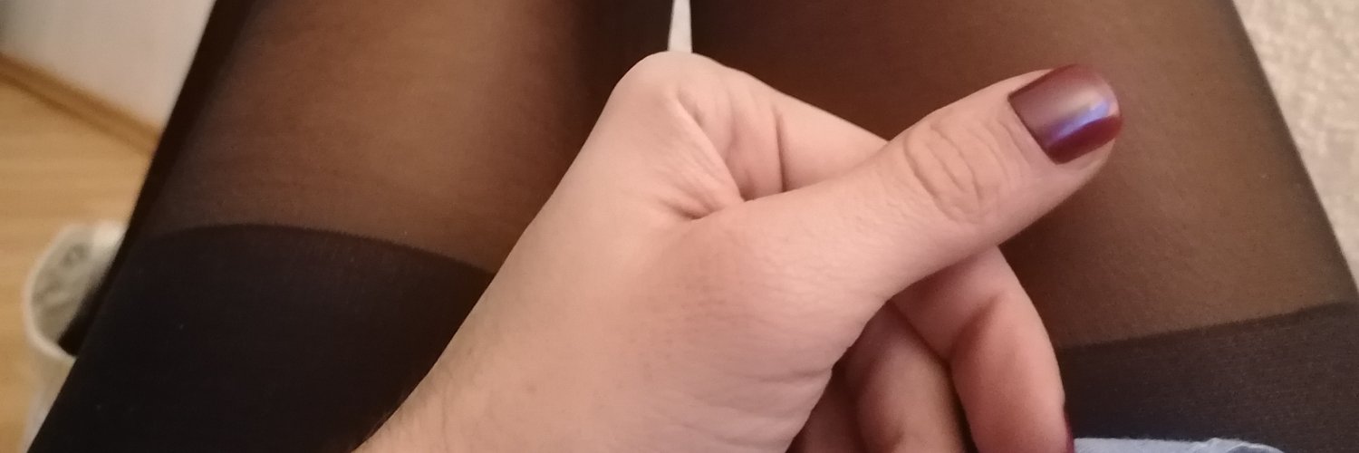 DesireNylon's profile banner image