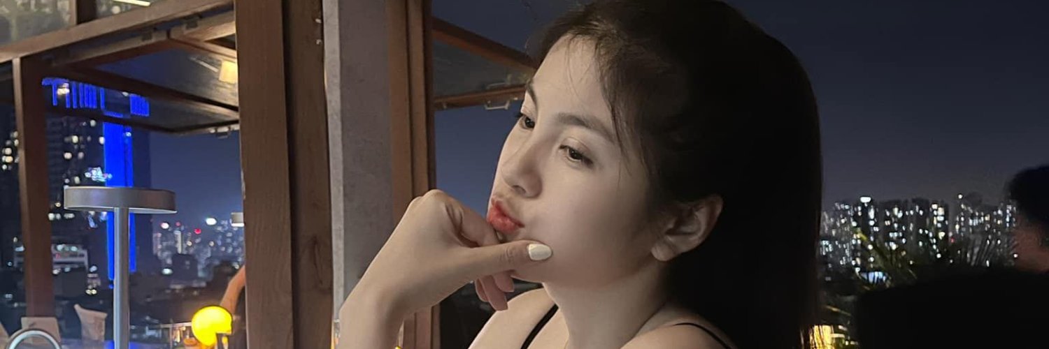 TraTramy1102's profile banner image
