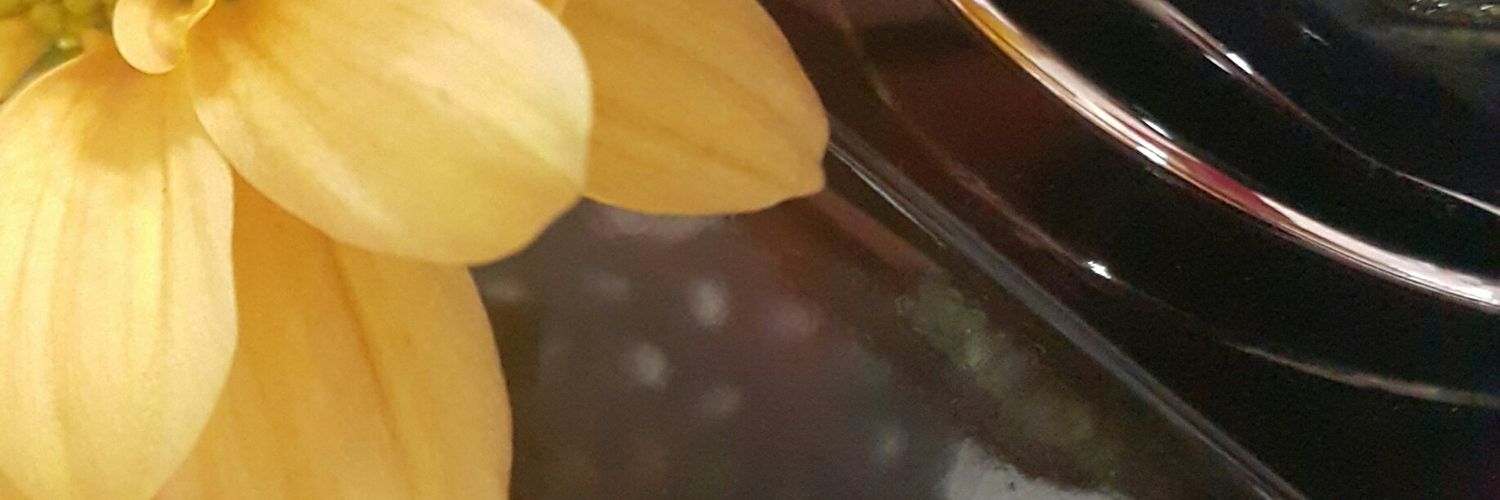 flowertear20's profile banner image