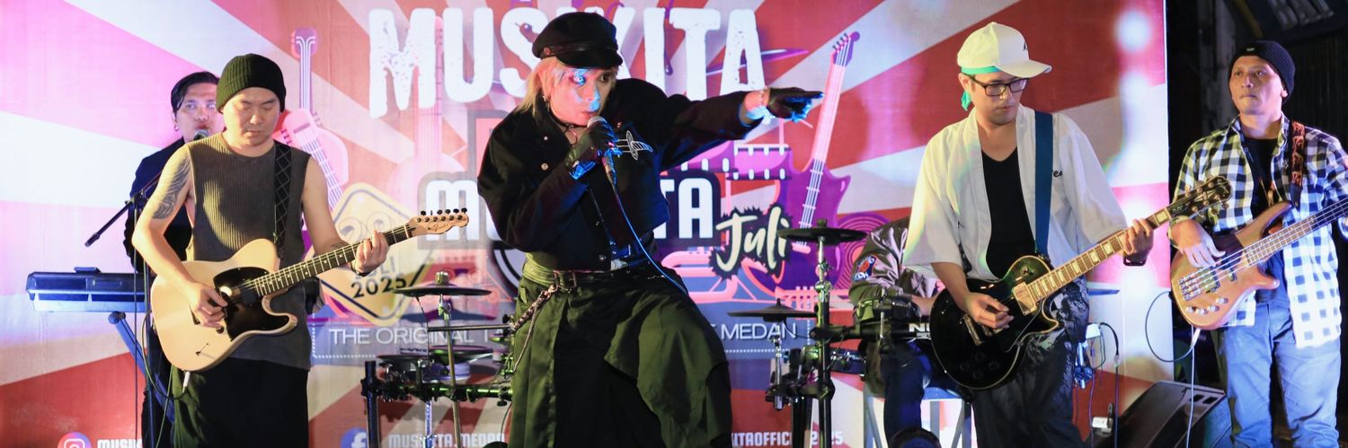 captainzaz's profile banner image