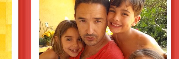 reversade Profile Banner