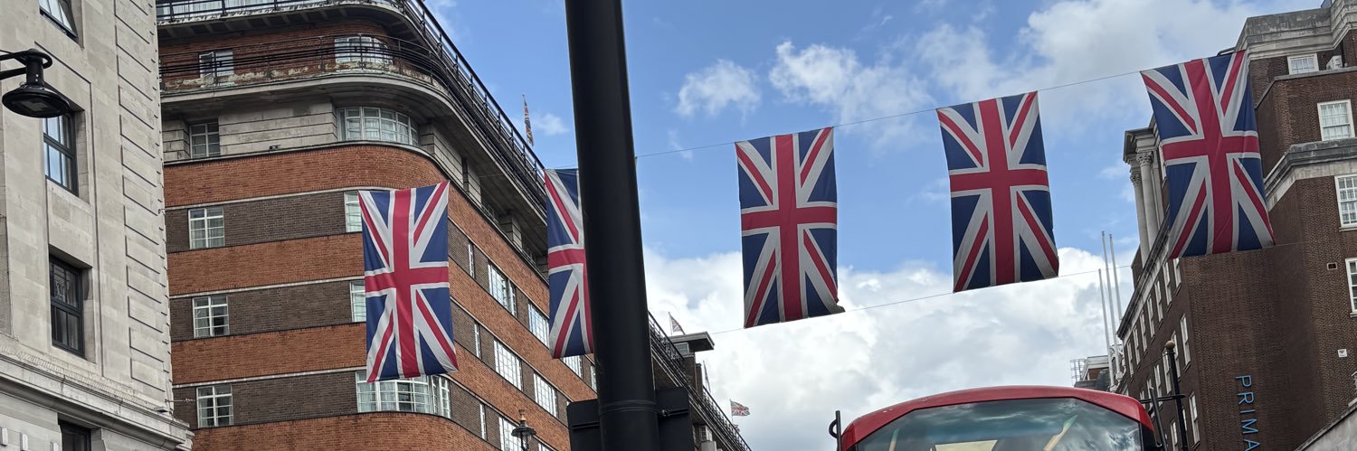 ［ぬー］☻҇ 🦋 banner