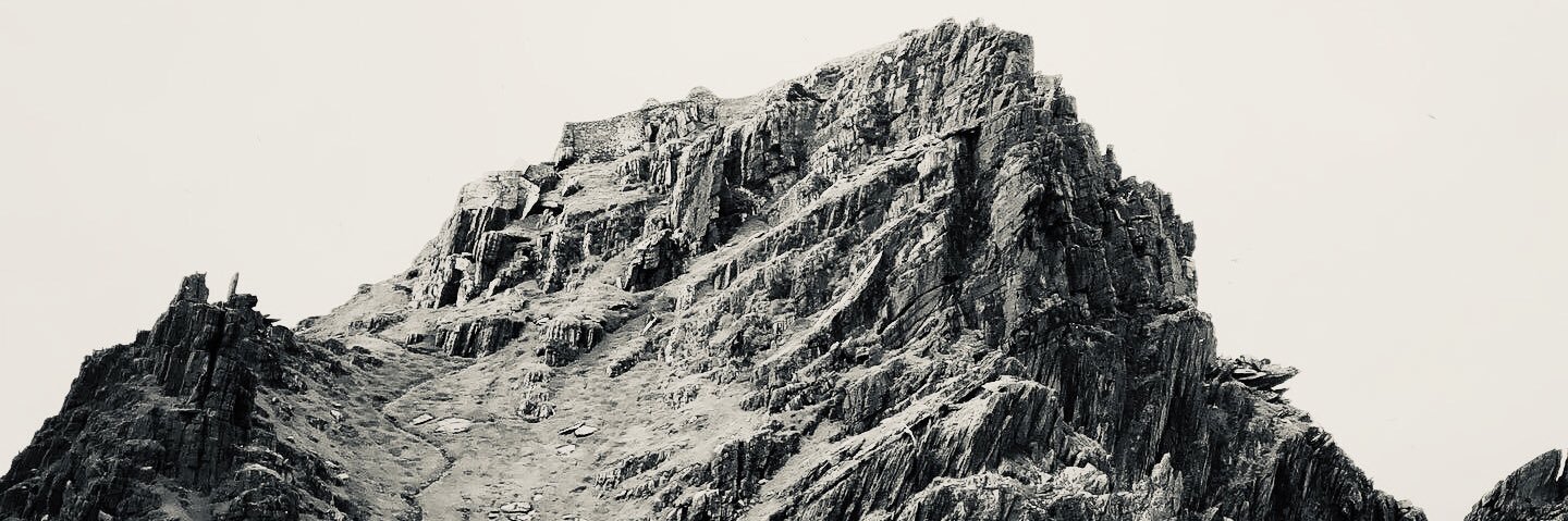 phelo's profile banner image