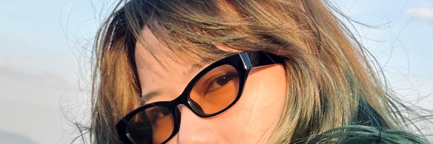 iciiz's profile banner image