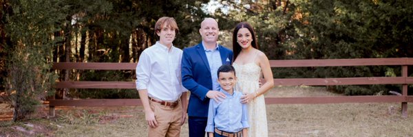 travisakers Profile Banner