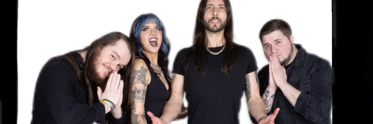 TheMaddiBee's profile banner image