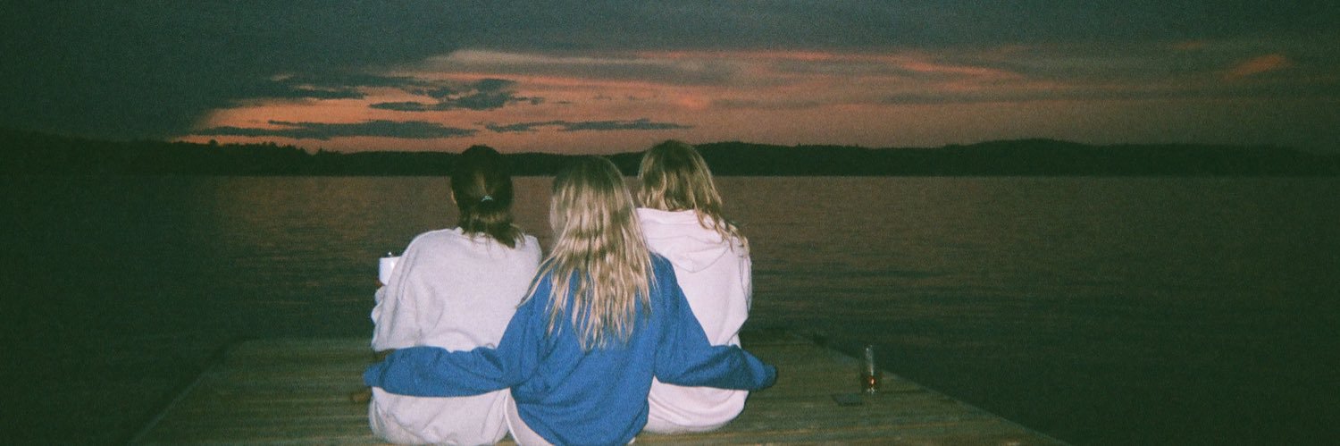 Emmviggs's profile banner image