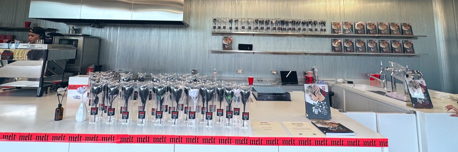 *(M)ash® 𓅿⑅ banner