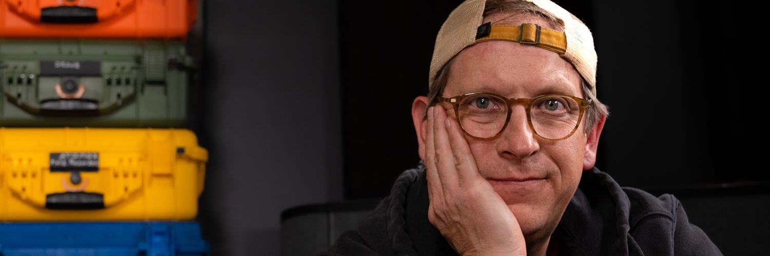 helloEsessions's profile banner image
