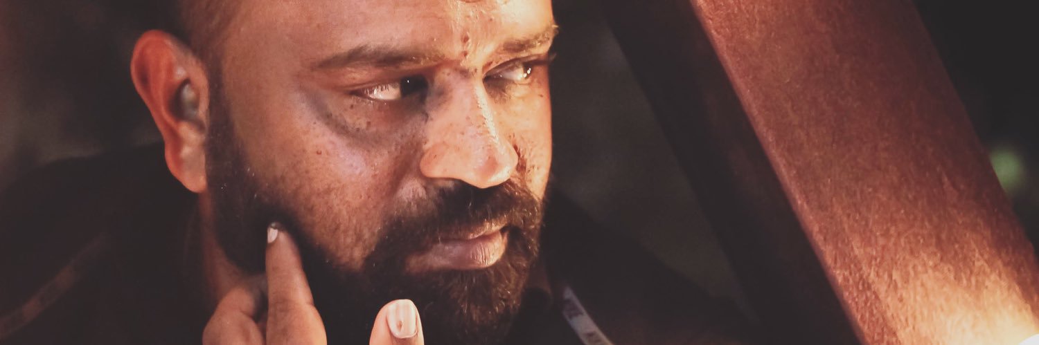 samlivi's profile banner image