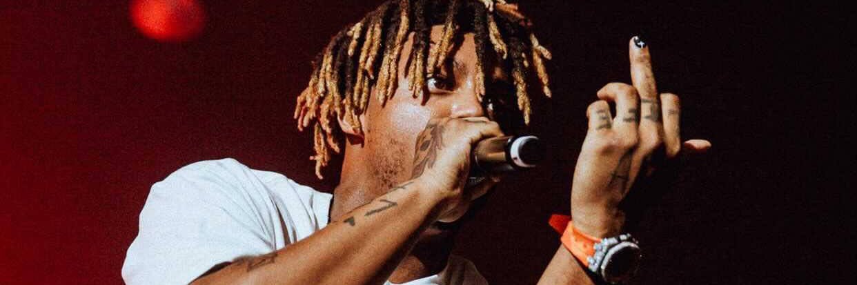 𝕵𝖆𝖛𝖎𝖊𝖗 banner