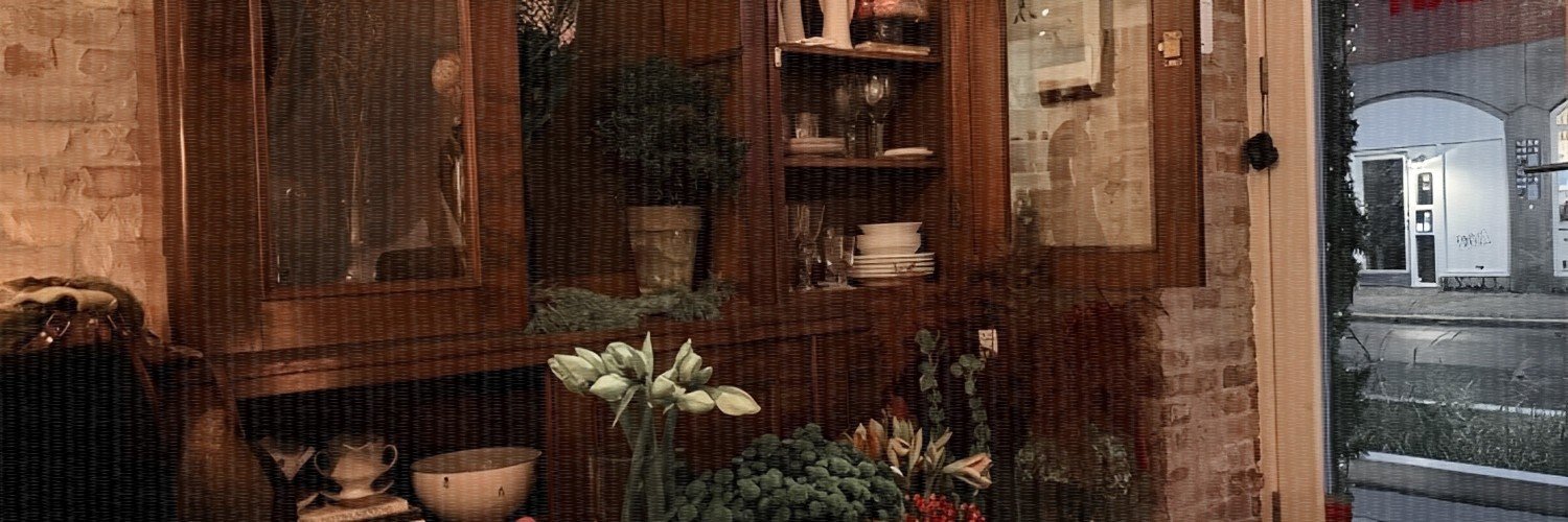 iveyujain's profile banner image