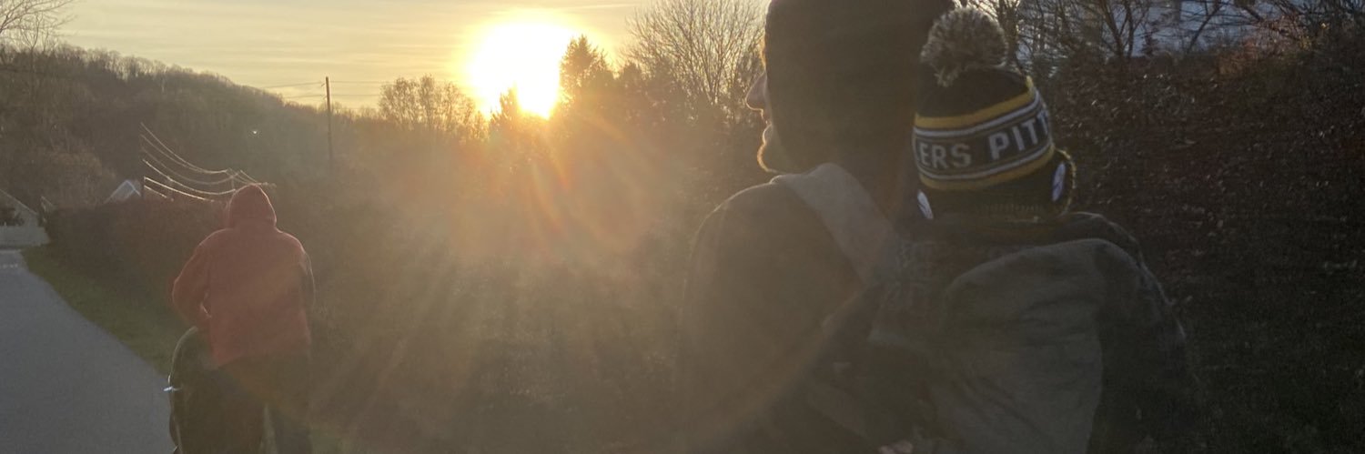 la_triangle's profile banner image