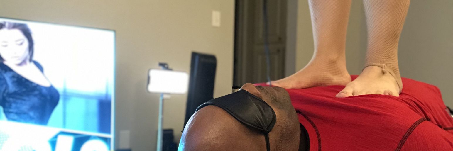 n2feet2's profile banner image