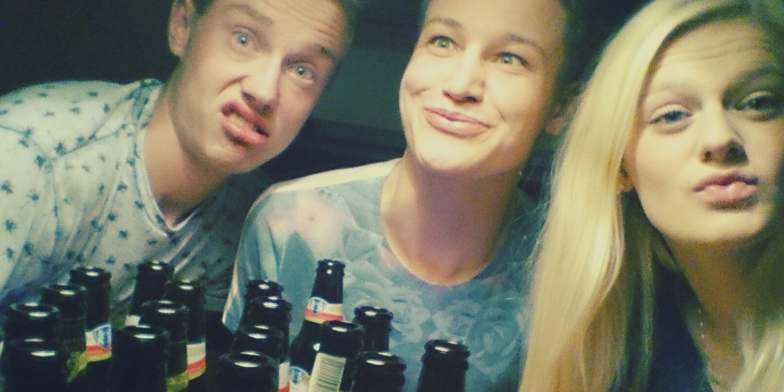 manonkoerts's profile banner image