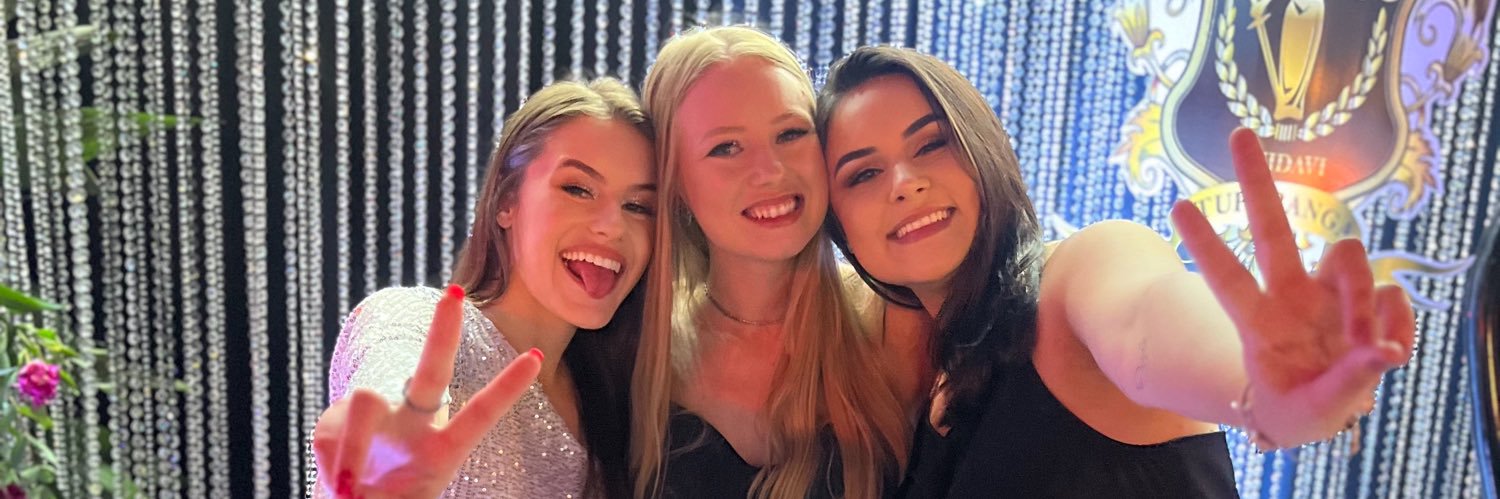 thaisfernaandaa's profile banner image