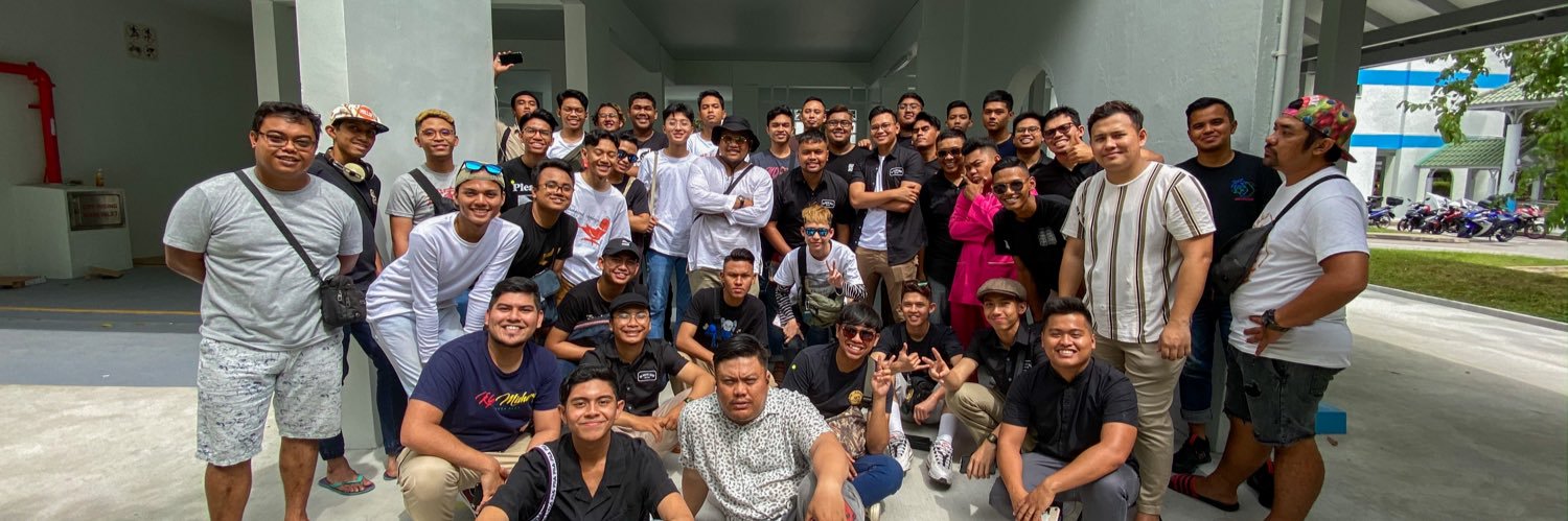 1SAS9's profile banner image