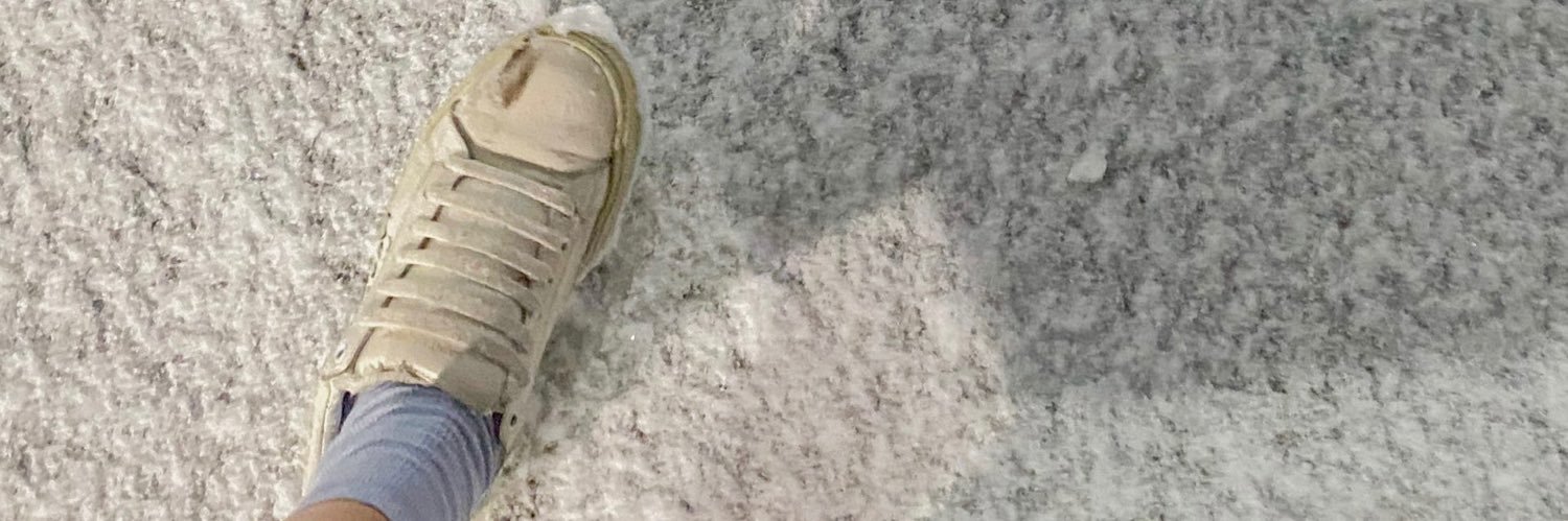𝑅𝒾𝓃 banner