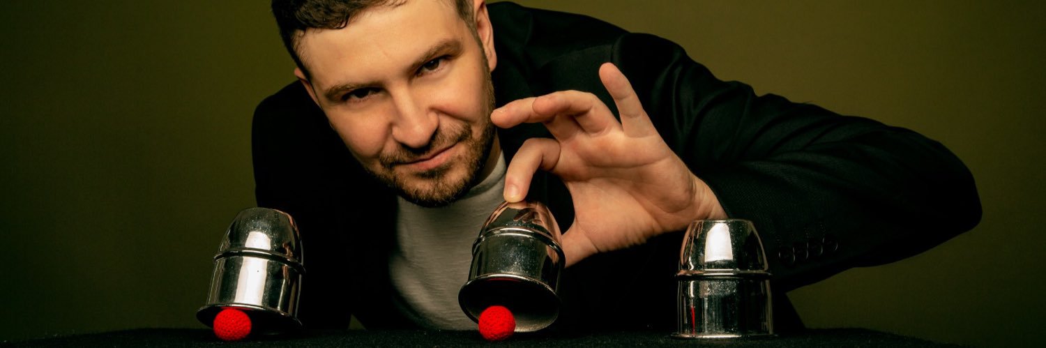 Aaronelmago's profile banner image