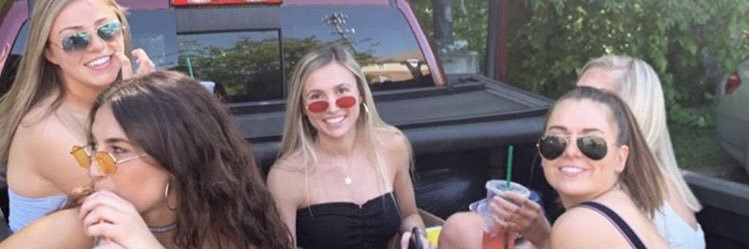 annapoppp's profile banner image