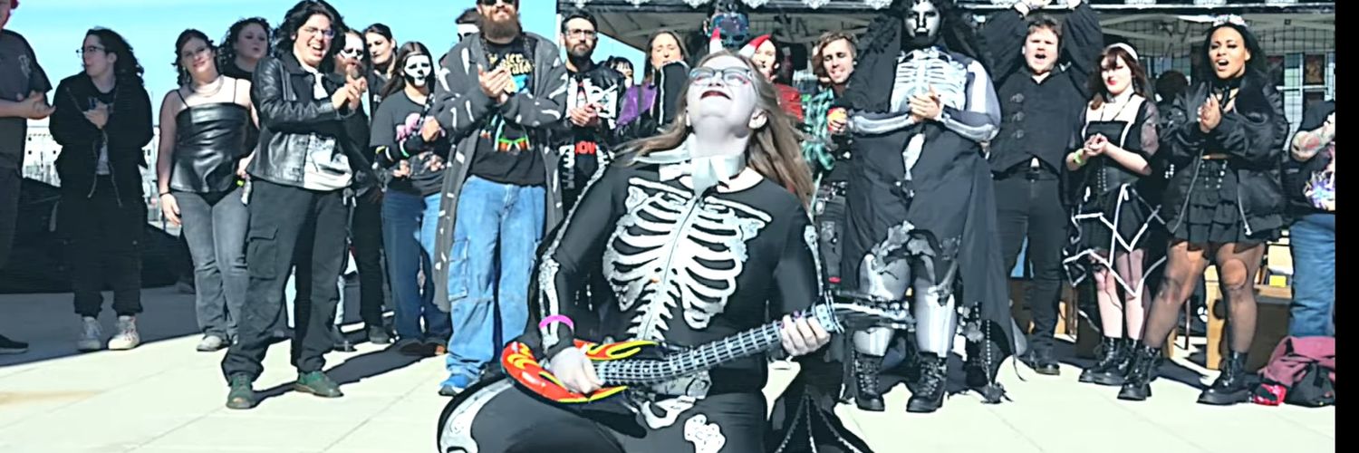 Bloom𖤐(Perpetua's Valentine 2/7) banner