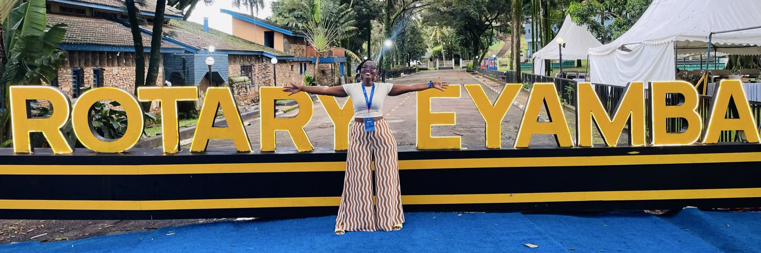Momo banner