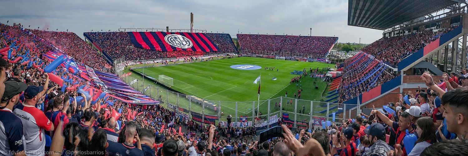 LariGarabato's profile banner image