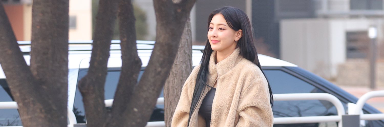 GirlsGarden18's profile banner image