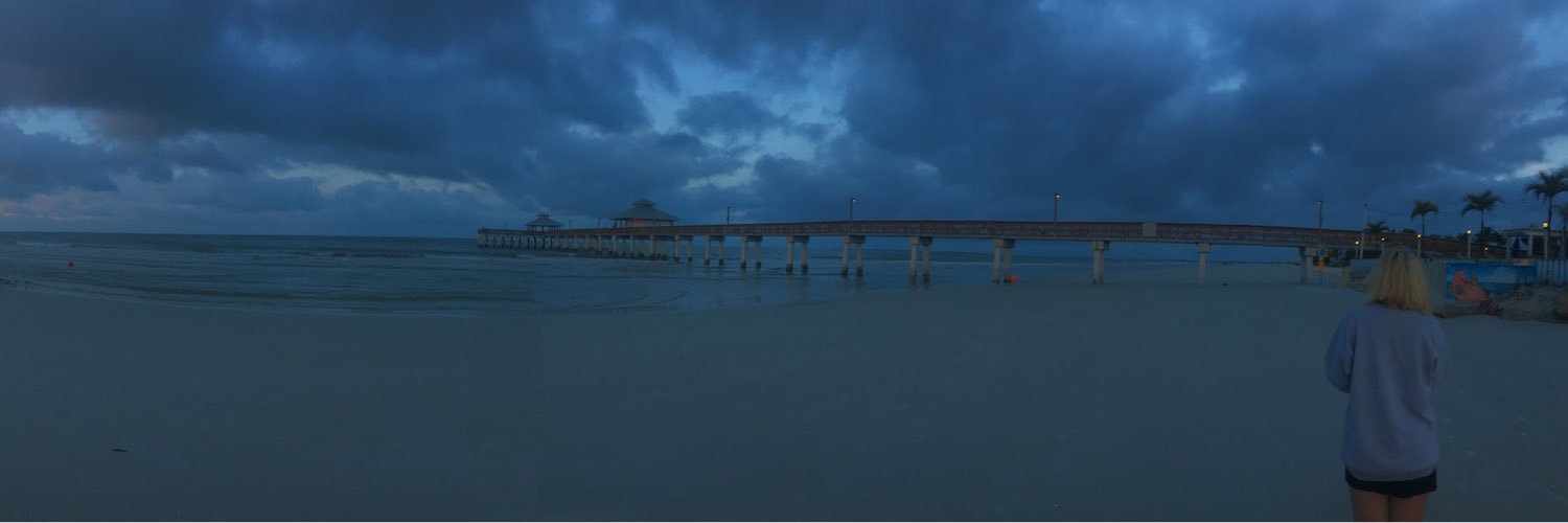 R_Weissend24's profile banner image