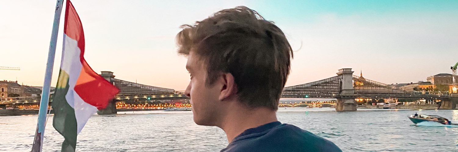 franzsalner's profile banner image