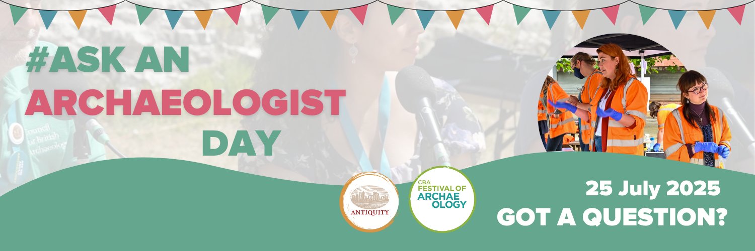 #AskAnArchaeologist Day's banner