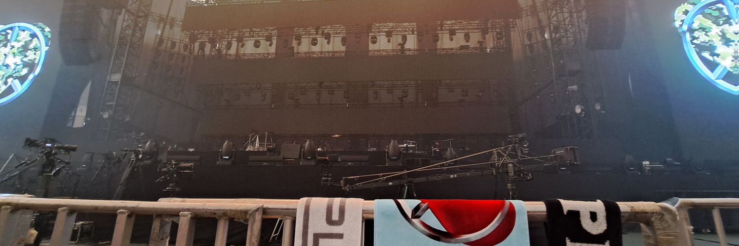 con⇄do 🎸🕶🐚‎🐒🤙🐯🦁 banner