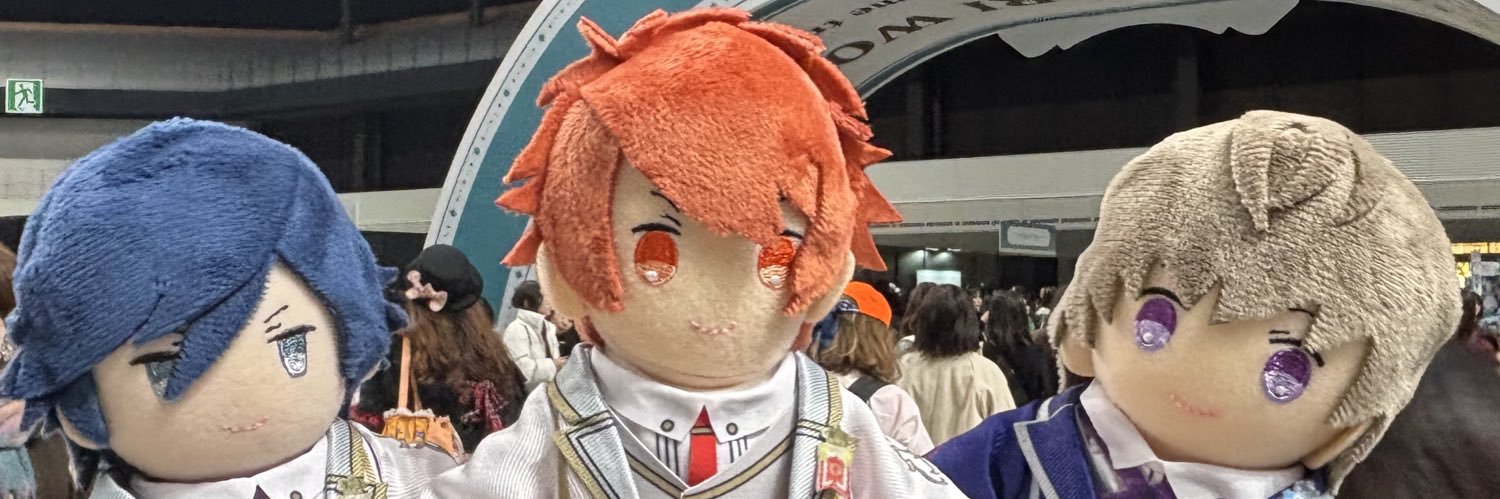 rosamini's profile banner image