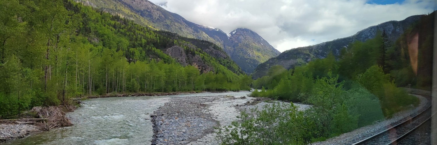 SmeadLovestoRead banner