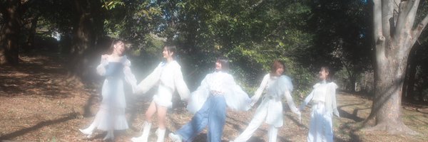GeeSLY_official Profile Banner