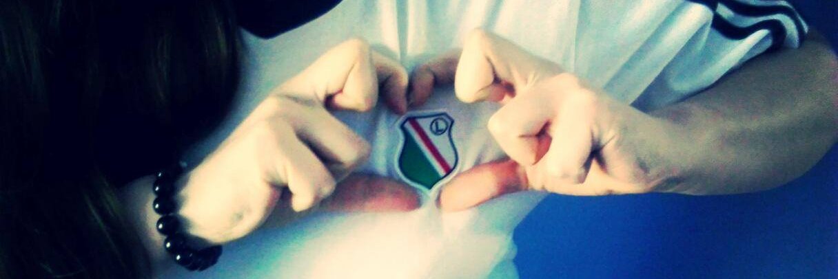 Paulla_16's profile banner image